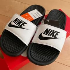 NIKE ナイキ ベナッシのサムネイル