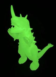 □マルサン 日東 バルゴン ソフビ 蓄光 - メルカリ