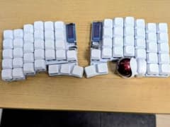 keyball61 分割キーボードセット ケース付きのサムネイル