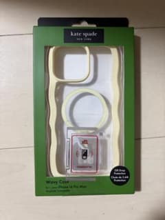 kate spade Wavy Case iPhone 16 Pro Maxのサムネイル