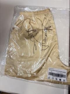 値下げいたしました！AMATERAS サテンパンツ ライトイエローのサムネイル