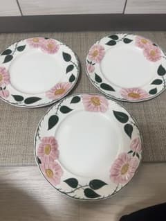 Villeroy & Boch Wildrose 皿 3枚セットのサムネイル