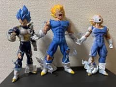 ⭐︎ドラゴンボールフィギュア ベジータ3体セット⭐︎ 箱無し 全長約24 