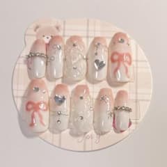 ネイルチップ ハンドメイド ピンク ホワイト 量産型 リボン ビジュー グラデのサムネイル