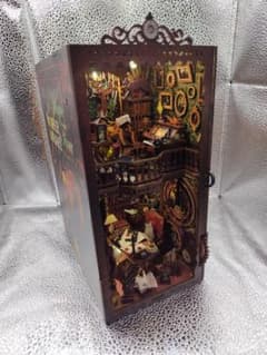 ●完成品●ブックヌック 魔法の図書館のサムネイル