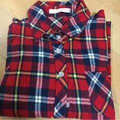 チェック柄シャツのサムネイル