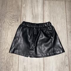 ベビー　レザー風　スカートのサムネイル