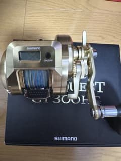 シマノ　オシアコンクエストct  300hg 美品早く売りたい為格安のサムネイル