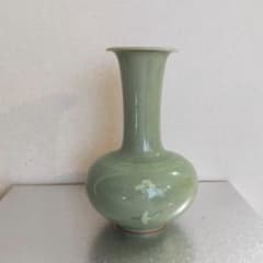 【未使用品】韓国陶窯　金正黙　東谷　花器　花瓶　箱付 Amazon.co.jp: 韓国陶窯 東谷 金正黙 一輪挿し 花瓶 陶器 木箱