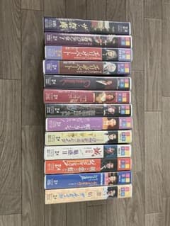 宝塚歌劇団 公演映像 13本セット　VHS 宝塚歌劇団 公演映像 13本セット VHS - メルカリ