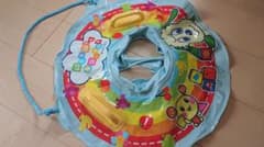 美品 ベビーちゃん 足入れ付き 浮き輪 50cmのサムネイル