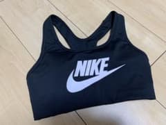 NIKE ナイキ スポーツブラ xsサイズのサムネイル