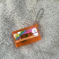 オレンジカセットテープ型キーホルダーのサムネイル