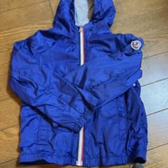 モンクレールキッズパーカーのサムネイル