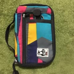 CHUMS スマホケース ポーチのサムネイル