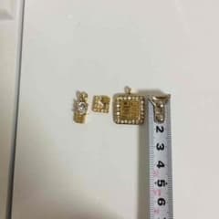 ジバンシー ネックレストップのサムネイル