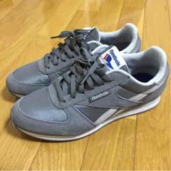Reebok スニーカーのサムネイル