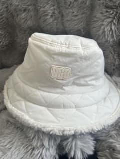 UGG バケットハット ホワイトのサムネイル