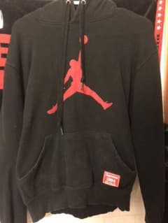 ジョーダン×supremeのサムネイル