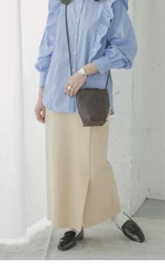 専用mitsuki 様　SALEポンチスリットストレートスカート