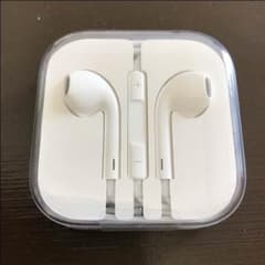 新品アップル純正iPhone6  イヤフォンのサムネイル