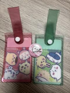 ちいかわ パスケース フライトタグ　2個セット バッジ付きのサムネイル