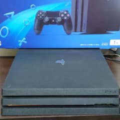 PlayStation®4 Pro ジェット・ブラック 1TB CUH-710…のサムネイル