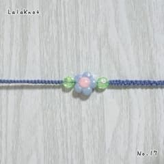 ハンドメイド ビーズ ミサンガ ブレスレット アクセサリー お花 フラワー 青色のサムネイル