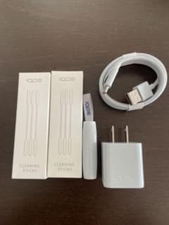 iQOS3 付属品　充電器のサムネイル