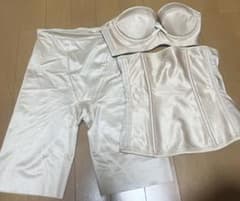 C65 /hugge bridal ブライダルインナー3点セット/C65/64のサムネイル