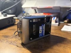 OLYMPUS μ 795 SW コンパクトデジタルカメラのサムネイル