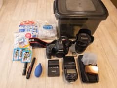一眼レフ　Canon EOS 6D MARK2 レンズセットのサムネイル
