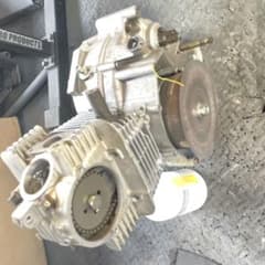 シラスさん専用　エンジン　TLR200のサムネイル