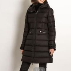 未使用級 モンクレール ベチュロン S ブラック 黒 ロゴワッペン フリル 0 モンクレール ベチュロン S ブラック 黒 ロゴワッペン フリル 0 - メルカリ