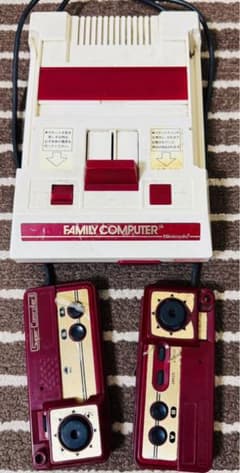 任天堂 ファミコン 本体 HVC-001のサムネイル