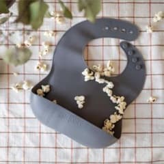 eeveve シリコンエプロン シリコンビブ