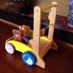 押し車 カタカタのサムネイル
