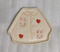 木村涼子　さん　洋服プレート　箸置き 木村涼子 さん 洋服のプレート - メルカリ