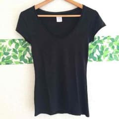 ZARA 黒のTシャツのサムネイル