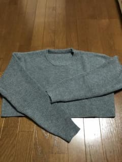 リブ編み クロップド丈 ニット グレーのサムネイル