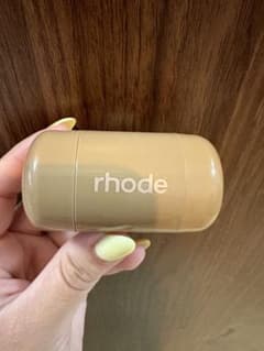 rhode POCKET BLUSH freckleのサムネイル