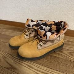 ティンバーのブーツ23.5のサムネイル