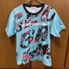 YONEX GEOBREAK ヨネックス 限定Tシャツ YONEX GEOBREAK Tシャツ Sサイズ - メルカリ