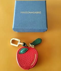 メゾンドサブレ　Maisondesabre 　りんごフルーツチャーム アップルフルーツチャーム メゾンドサブレ Maisondesabre - メルカリ