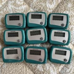mooontan36様専用　デジタル歩数計 9個セットのサムネイル