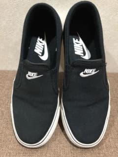 NIKE スリッポン スニーカーのサムネイル