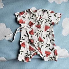 SHEIN ベビー甚平 ガーゼロンパース スイカ柄 3-6Mのサムネイル
