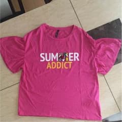 ピンクTシャツ   最終値下げです！！のサムネイル