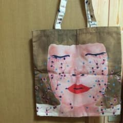 YUKI 涙シャワールーム トートバッグのサムネイル