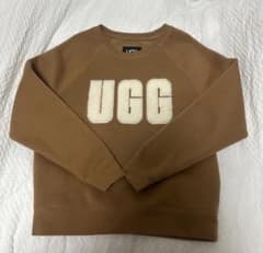 UGG マドリン ファジー ロゴ クルーネックのサムネイル